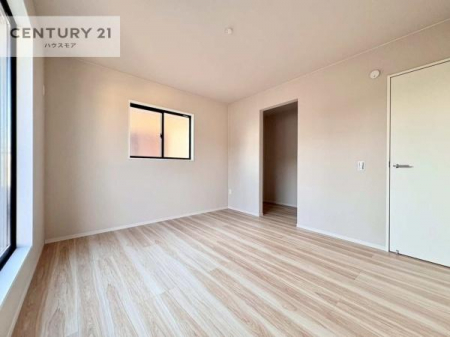 m@VvɃfUCĂ邽߁AƋIт܂I
Cɓ̉ƋuĂ낰Ԃ邱Ƃł܂B