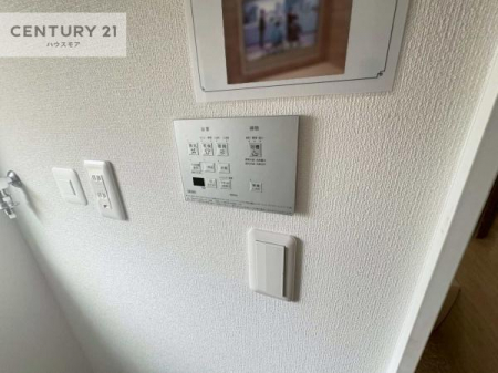 ̑@g[tĂ閣͓IȎdlłI~̓q[gVbN̗\hɂg܂B
J̓ł󕨂̂ŁA󕨂ߍ݂ɂI