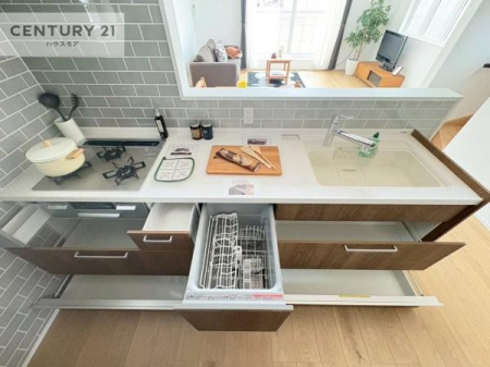 Lb`@H@tIZ~͎rh~Ƃđ劈􂵂܂IrgCdlȂ̂ŁAꏊ炸Xy[XLgĎۂ悭Ƃo܂I