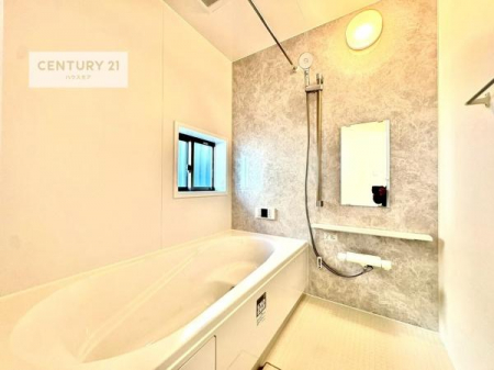 �����@�L�X�o�X�ň���̔������t���b�V���B�����L�΂���̂ŁA�����ɂ��������ƐZ����܂��ˁI�����̃o�X�^�C�����y���݂ɂȂ�܂��B