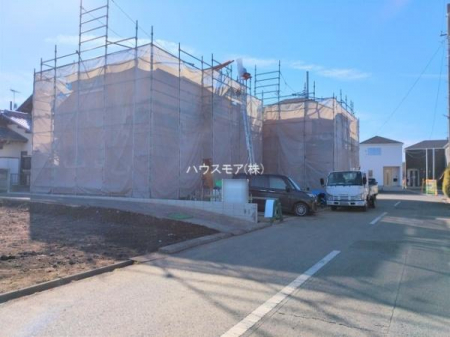 ���̑����n�@�O�ʓ��H��6���I�z����ǍD�ȗ��n�ł��B
�Ԍɓ��ꂪ���ȕ������S�ł��ˁB