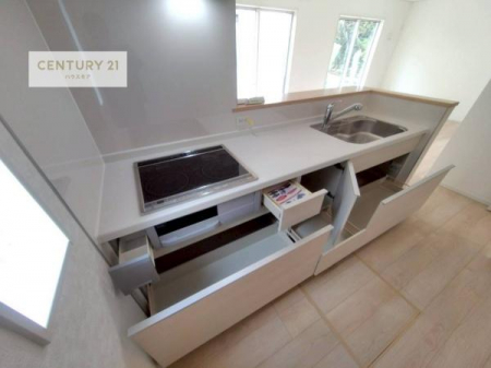 �L�b�`���@���[�X�y�[�X���L�x�ŁA�����X�y�[�X���X�b�L���ƕЕt���Ђ�`�����p�ł��܂��I
���K�ɍ�Ƃ��ł��܂��I�����̗���������܂��I