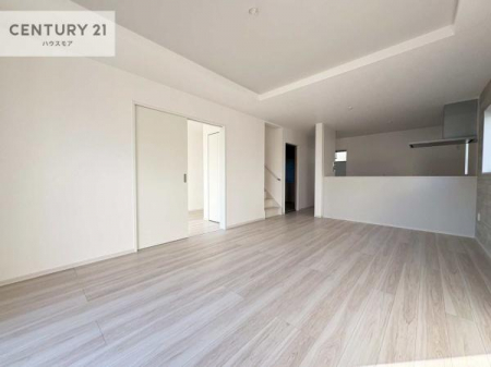 ���r���O�@�L�X�_�C�j���O�X�y�[�X�I������肨�H���B�΂��������y�������Ԃ��߂����܂��B���X�̔���������܂��I