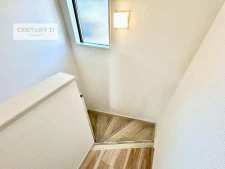 ���̑����ρ@�K�i�͖��邭�萠������Ă��܂��B���q�l�₲�N�z�̕������S���Ă����p�����܂��ˁB