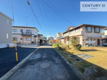 ���̑����n�@�O�ʓ��H��4.03���I�z����ǍD�ȗ��n�ł��B
�Ԍɓ��ꂪ���ȕ������S�ł��ˁB