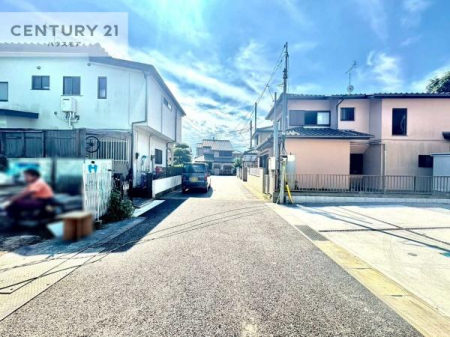 ���̑����n�@�O�ʓ��H��5.2���I�z����ǍD�ȗ��n�ł��B
�Ԍɓ��ꂪ���ȕ������S�ł��ˁB