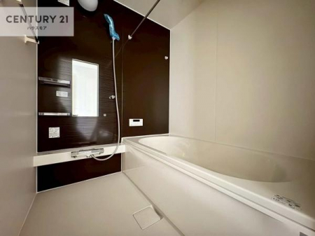 �����@�������������l�̕��͋C�̃o�X���[���́A�����o�Ă��ăo�X�^�C�����[���I
���d���撣���Ă��邲�J���ɂ��D�݂̓����̓����܂����āA�y����ł݂Ă͂������ł��傤���H