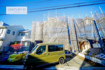 ���ԏ�@���ԃX�y�[�X��2�䕪����܂��I�Z�J���h�J�[�͂������A�o�C�N�⎩�]�ԂȂǂ��u���ꏊ�ɍ���܂���B