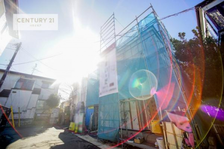 ���ԏ�@���ԃX�y�[�X��2�䕪����܂��I�Z�J���h�J�[�͂������A�o�C�N�⎩�]�ԂȂǂ��u���ꏊ�ɍ���܂���B