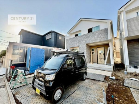 ���ԏ�@���ԃX�y�[�X��2�䕪����܂��I�Z�J���h�J�[�͂������A�o�C�N�⎩�]�ԂȂǂ��u���ꏊ�ɍ���܂���B