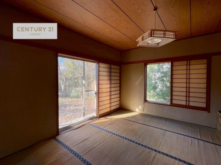 �a���@���r���O�Ɨאڂ����a���ł��I�Ǝ��̋x�e�X�y�[�X��L�b�Y�X�y�[�X�Ƃ��Ċ��p����̂��悳�����ł��ˁI
�a���̎g�����͖�����I