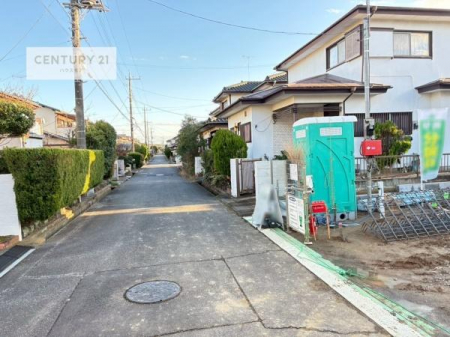 ���̑����n�@�O�ʓ��H��5���I�z����ǍD�ȗ��n�ł��B
�Ԍɓ��ꂪ���ȕ������S�ł��ˁB