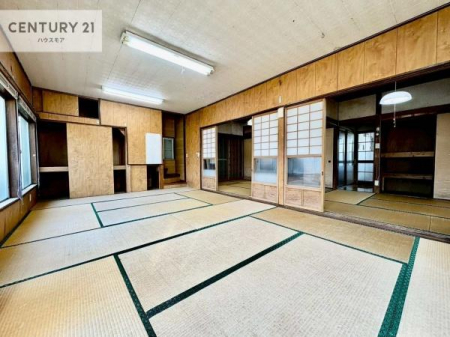 �a���@�^�^�~�̍��肪���炬��^����A�����b�N�X��ԁB�����傫���J�����̂���a���ƂȂ��Ă���܂��B���{�l�̐S������u�a�v�̋�ԁB�䑐�̍���Y����Ԃ͖����̂ЂƎ������o���Ă���܂��I