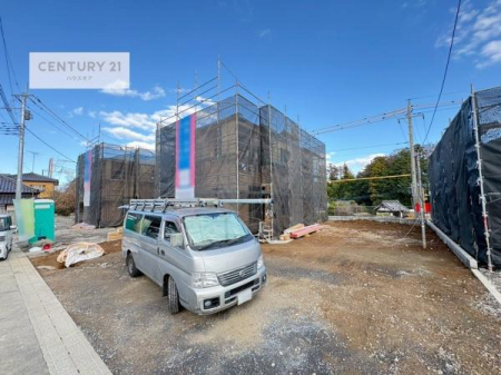 ���ԏ�@���ԃX�y�[�X��2�䕪����܂��I�Z�J���h�J�[�͂������A�o�C�N�⎩�]�ԂȂǂ��u���ꏊ�ɍ���܂���B