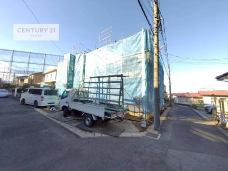 ���̑����n�@�O�ʓ��H��4���~4���I�z����ǍD�ȗ��n�ł��B
�Ԍɓ��ꂪ���ȕ������S�ł��ˁB