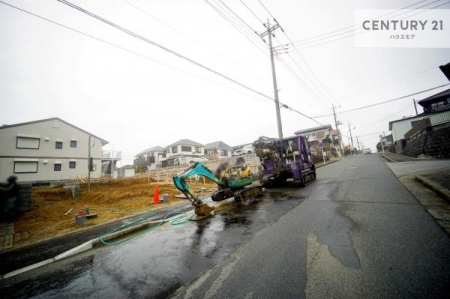 ���̑����n�@�O�ʓ��H��9���I�z����ǍD�ȗ��n�ł��B
