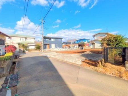 ���̑����n�@�O�ʓ��H��4.5���~4���I�z����ǍD�ȗ��n�ł��B
