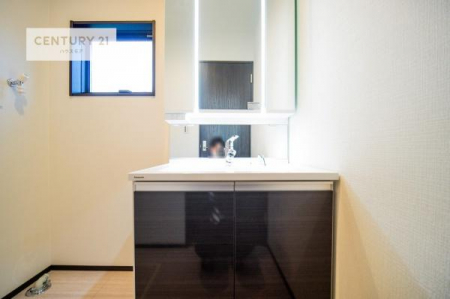 ���ʑ�E���ʏ��@�O�ʋ��d�l�̐��ʏ��́A�g�����Ȃ݂����₷������I���͎��[�ɂȂ��Ă��܂��B�h���C���[�₨���ϓ����Еt������̂Ő��ʑ������X�b�L���ƌ����邱�Ƃ��o���܂��I

