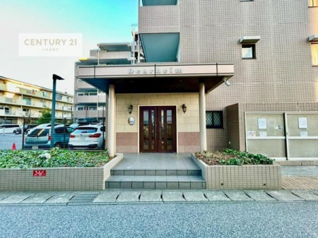 �G���g�����X�@��؂Ȃ��q�l�����o�}������G���g�����X�B����]�̕����܂Ƃ߂Ă��ē��B
���₢���킹�ɑ��Ή����܂��I