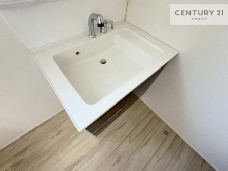 ���ʑ�E���ʏ��@�[�����ʑ�{�E���́A�������˂ɂ����̂ł�����ꂪ�y�X�I���������ۂĂ܂��I
�L���C�Ȑ��ʏ��Ŏ��������̃��`�x�[�V�������オ��܂��ˁI