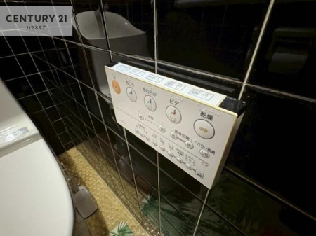 �g�C���@�������֍��ɂ��A�~��͕֍����g�����ł���̂ŗ₽���֍��ɍ��炸�ɍςފ������d�l�ł��I�V���v���ȃJ���[����Ƃ��Ă���̂ŁA������ꂪ���₷���ł��B