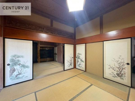 �a���@��̍��肪�S�n�悭�A�q�Ԃ₨�q���܂̗V�я�A���Q�X�y�[�X�ȂǑ��ړI�ɂ��g�����������܂��B
