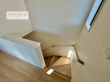 ���̑����ρ@�K�i�͖��邭�萠������Ă��܂��B���q�l�₲�N�z�̕������S���Ă����p�����܂��ˁB