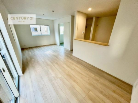 ���r���O�@�L�X�_�C�j���O�X�y�[�X�I������肨�H���B�΂��������y�������Ԃ��߂����܂��B���X�̔���������܂��I