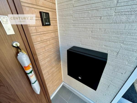 ���̑����n�@�X�փ|�X�g�t���ŕs�ݎ��ł��ו����󂯎��ĂƂ��Ă��֗��I
�Ƃɂ��Ȃ��Ⴂ���Ȃ��X�g���X����I�Ĕz�B�̎�Ԃ��Ȃ��܂��I