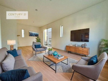 ���r���O�@�Ƌ��CG�p�[�X�ł��B�S�n�ǂ����r���O�͉Ƒ������R�ƏW�܂�܂��B�Ƒ��c�R�̎��Ԃ����������ł��B���Ƒ��ƁA����w�[���������Ԃ��߂��������ł��ˁB