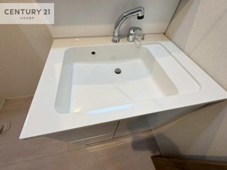 ���ʑ�E���ʏ��@�[�����ʑ�{�E���́A�������˂ɂ����̂ł�����ꂪ�y�X�I���������ۂĂ܂��I
�L���C�Ȑ��ʏ��Ŏ��������̃��`�x�[�V�������オ��܂��ˁI