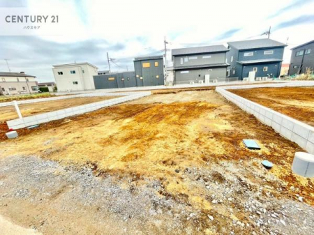 ���ԏ�@���ԃX�y�[�X��2�䕪����܂��I�Z�J���h�J�[�͂������A�o�C�N�⎩�]�ԂȂǂ��u���ꏊ�ɍ���܂���B