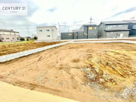 ���ԏ�@���ԃX�y�[�X��2�䕪����܂��I�Z�J���h�J�[�͂������A�o�C�N�⎩�]�ԂȂǂ��u���ꏊ�ɍ���܂���B