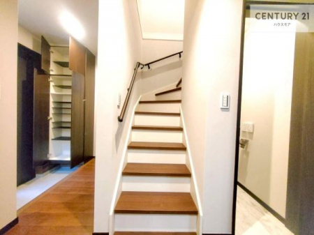 ���̑����ρ@�K�i�͖��邭�萠������Ă��܂��B���q�l�₲�N�z�̕������S���Ă����p�����܂��ˁB