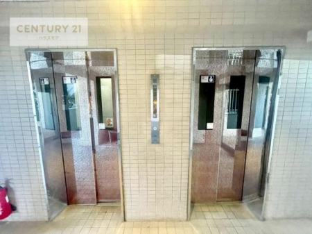 ���̑����p���@�G���x�[�^�[�����I
���������ɔ�ꂽ���◼��ɂ��ו��ł��炭�炭�A��ł������ł��ˁB