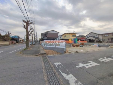 ���̑����n�@�O�ʓ��H��15.5���~5���I�z����ǍD�ȗ��n�ł��B
�Ԍɓ��ꂪ���ȕ������S�ł��ˁB