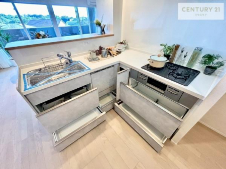 �L�b�`���@���[�X�y�[�X���L�x�ŁA�����X�y�[�X���X�b�L���ƕЕt���Ђ�`�����p�ł��܂��I
���K�ɍ�Ƃ��ł��܂��I�����̗���������܂��I