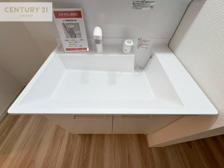 ���ʑ�E���ʏ��@�[�����ʑ�{�E���́A�������˂ɂ����̂ł�����ꂪ�y�X�I���������ۂĂ܂��I
�L���C�Ȑ��ʏ��Ŏ��������̃��`�x�[�V�������オ��܂��ˁI