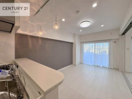 ���r���O�@�L�X�_�C�j���O�X�y�[�X�I������肨�H���B�΂��������y�������Ԃ��߂����܂��B���X�̔���������܂��I