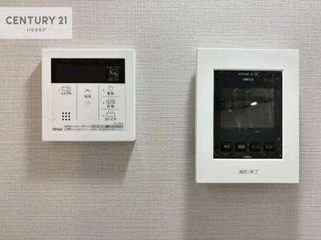 ���̑��@TV���j�^�[�t���C���^�[�z���ł��q�l�̂�����Ԓ��Ȃǂ����S�ł��ˁB
�{�^���ЂƂł����C�̏������ƂƂ̂��I�I�[�g�o�X���B