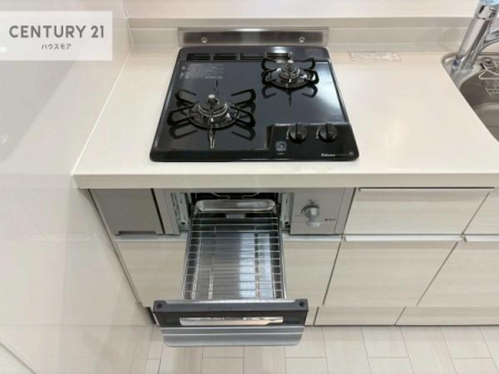 �L�b�`���@�R�����͎O������̂ł������̓����i�s���ł��܂��B
�������O�����t���ł��B�����X�y�[�X���L�X���Ă���׍�Ƃ����₷���I�g�����肪�ǂ��V�X�e���L�b�`���ł��I