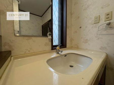 ���ʑ�E���ʏ��@�[�����ʑ�{�E���́A�������˂ɂ����̂ł�����ꂪ�y�X�I���������ۂĂ܂��I
�L���C�Ȑ��ʏ��Ŏ��������̃��`�x�[�V�������オ��܂��ˁI