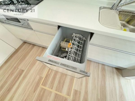 �L�b�`���@�H��@�t���I�Z��������~��͎�r��h�~�Ƃ��đ劈�􂵂܂��I�r���g�C���d�l�Ȃ̂ŁA�ꏊ����炸�����X�y�[�X���L���g���Ď�ۂ悭��Ƃ��o���܂��I