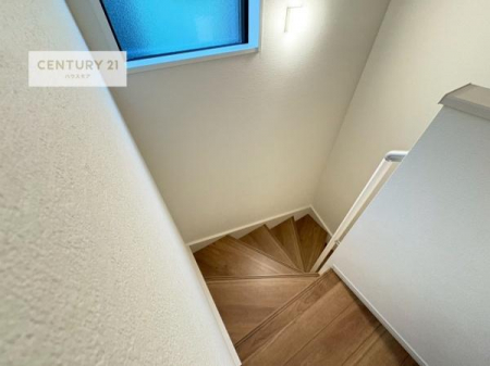 ���̑����ρ@�K�i�͖��邭�萠������Ă��܂��B���q�l�₲�N�z�̕������S���Ă����p�����܂��ˁB