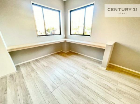 ���r���O�@���r���O�ɂ̓X�^�f�B�J�E���^�[���������܂��I���q�l�̃��r���O�w�K���ƃX�y�[�X�p�r���ʂɗ��p�\�I