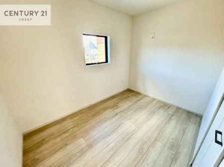 ���r���O�ȊO�̋����@�V���v���Ƀf�U�C������Ă��邽�߁A�Ƌ��I�т܂���I
���C�ɓ���̉Ƌ��u���Ă��낰���Ԃ���邱�Ƃ��ł��܂��B