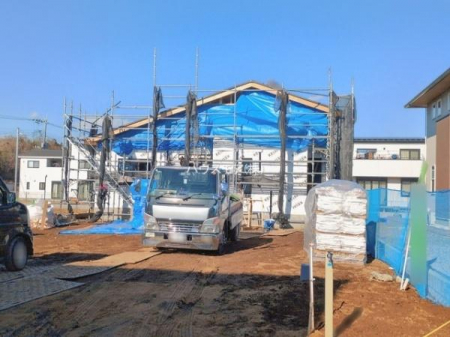 ���ԏ�@���ԃX�y�[�X��2�䕪����܂��I�Z�J���h�J�[�͂������A�o�C�N�⎩�]�ԂȂǂ��u���ꏊ�ɍ���܂���B