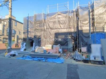 ���ԏ�@���ԃX�y�[�X��2�䕪����܂��I�Z�J���h�J�[�͂������A�o�C�N�⎩�]�ԂȂǂ��u���ꏊ�ɍ���܂���B