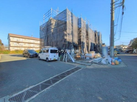 ���̑����n�@�O�ʓ��H��6���~6���I�z����ǍD�ȗ��n�ł��B
�Ԍɓ��ꂪ���ȕ������S�ł��ˁB