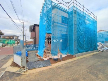 ���ԏ�@���ԃX�y�[�X��2�䕪����܂��I�Z�J���h�J�[�͂������A�o�C�N�⎩�]�ԂȂǂ��u���ꏊ�ɍ���܂���B